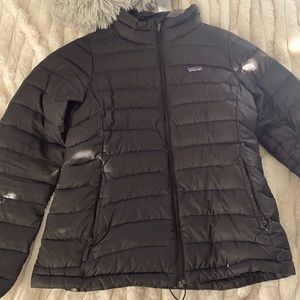 girls size XL or Women’s Small Black Patagonia winter coat